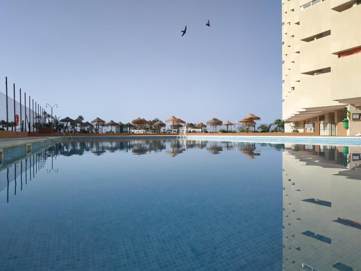 Chinasol Playa Aparthotel Almunecar Bagian luar foto