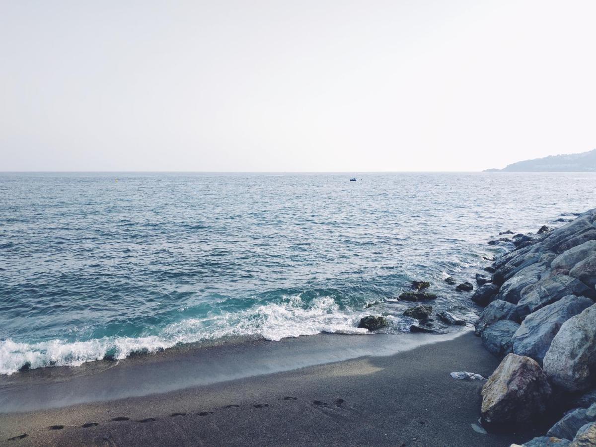 Chinasol Playa Aparthotel Almunecar Bagian luar foto